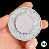 numbered wound trackers with forty numbers, held in hand