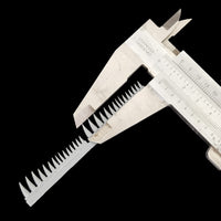 alt="callipers measuring spikes"