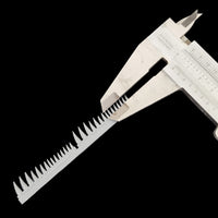 alt="callipers measuring spikes"